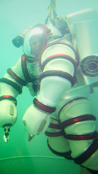 潜水服Exosuit