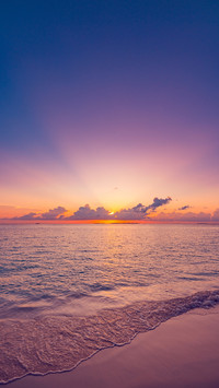 Sun Below the Horizon, Painting Bright Rays on the Water