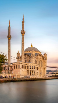 Ortakoy mosque and Bosphorus bridge, Istanbul, Turkey