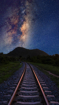 漫步星空-拍信图库