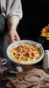 Unknowable knowledge of pizza cold