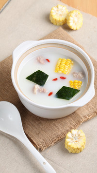 Drink bone soup to replenish calcium 02