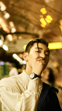 王子异