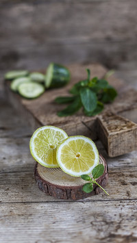 Yellow lemon or green lemon is better