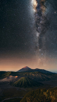 婆罗摩火山