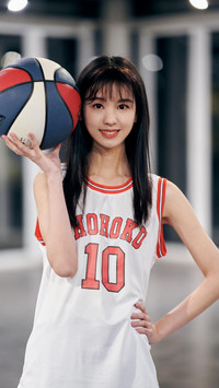 陈都灵