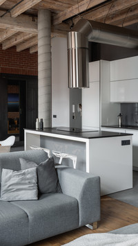 What are the pits of custom cabinets 43