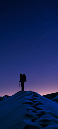 24H壁纸—旅行者
