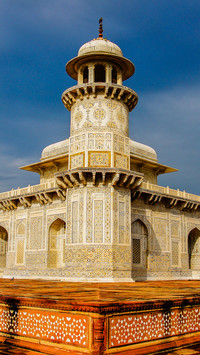 india-building (3)