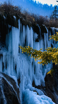The autumn scenery of Jiuzhaigou is like a painting.