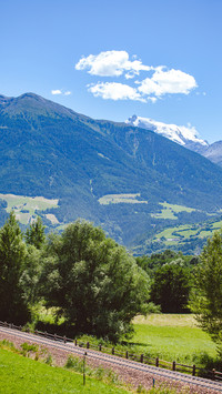 The glaciers in the alps continue to melt