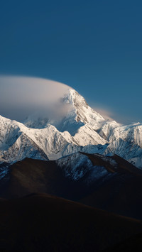 山顶积雪为何不化