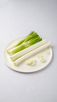 Show off scallion oil mixed noodles on weekends
