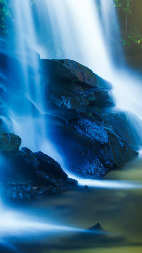 Refreshing Waterfall preview