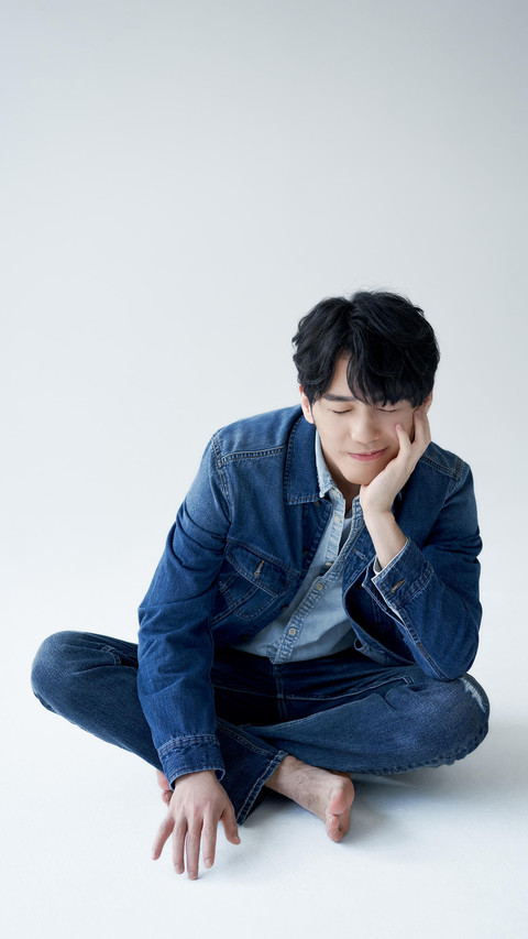 白宇：年轻人不要怕难 preview
