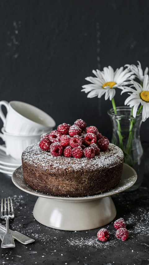 Chocolate Nut Cake preview