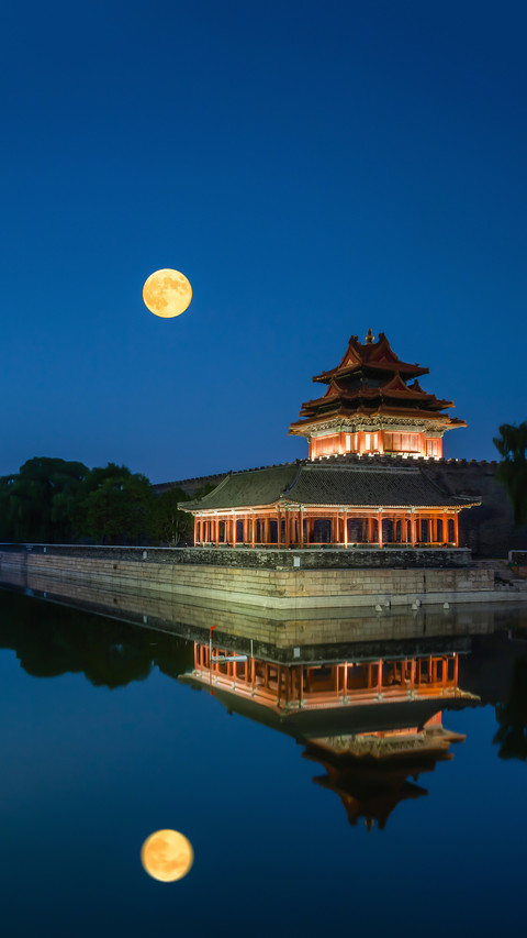 Go to the Forbidden City to enjoy lanterns on the Lantern Fe preview