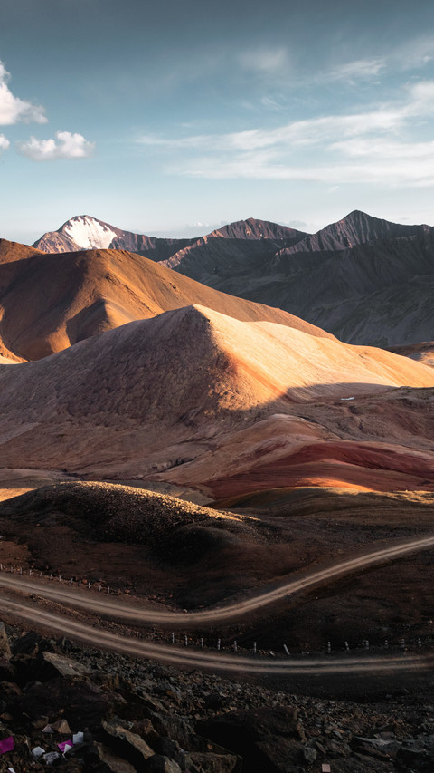Amidst the sea of clouds over the red ridges of danxia preview