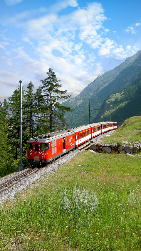 Romantic train-01 preview