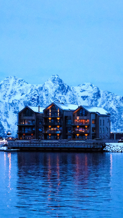Norwegian snow mountain house preview