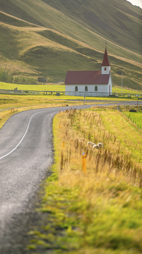 Road among Hills preview