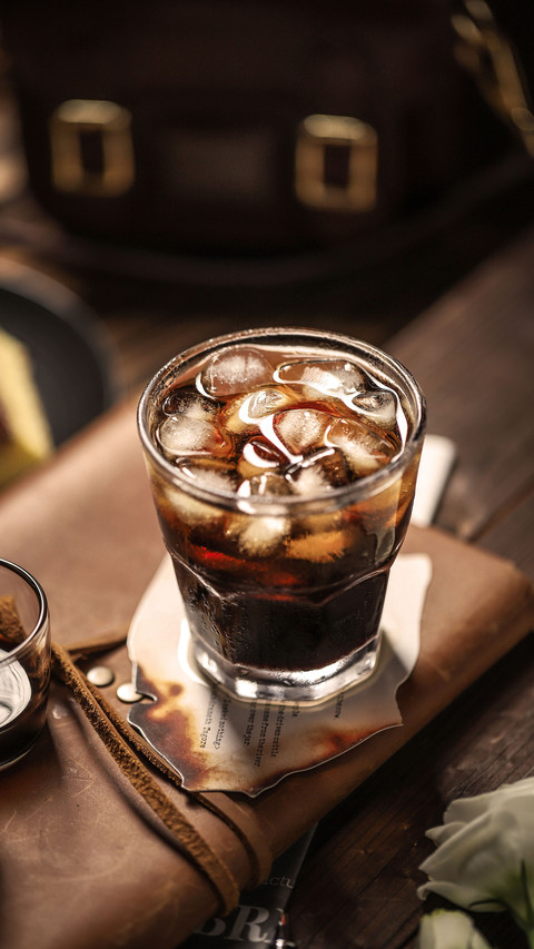 Drinks for workers to continue their lives preview