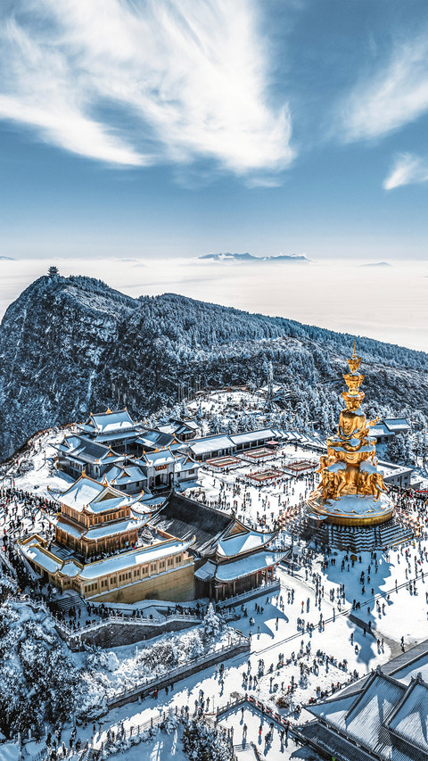 Autumn outing to emei to climb high and enjoy the scenery preview