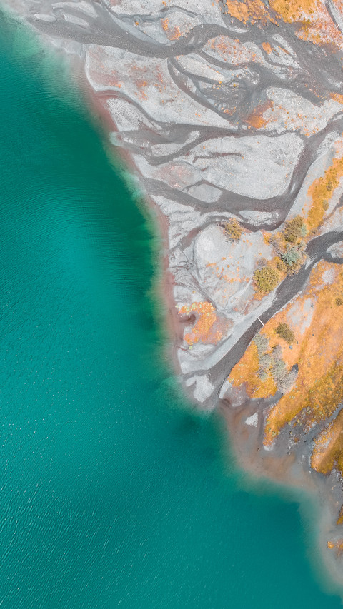 The Bottomless Lake beneath Dillon Snow Mountain preview