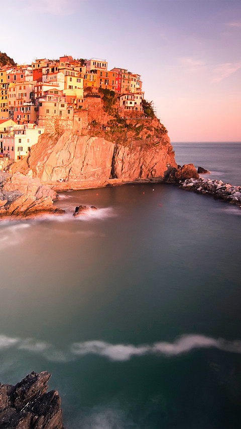 Colorful manarola preview