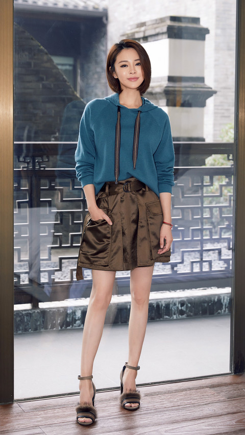 关悦 preview
