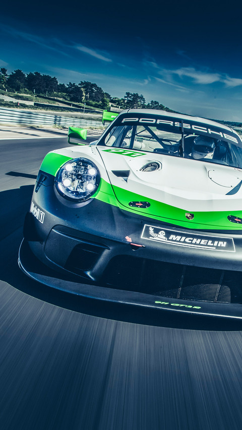 保时捷911 GT3 R preview