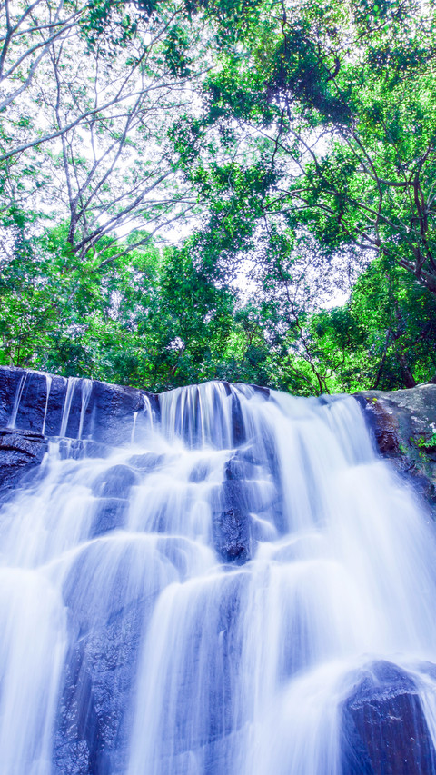 Refreshing Waterfall preview