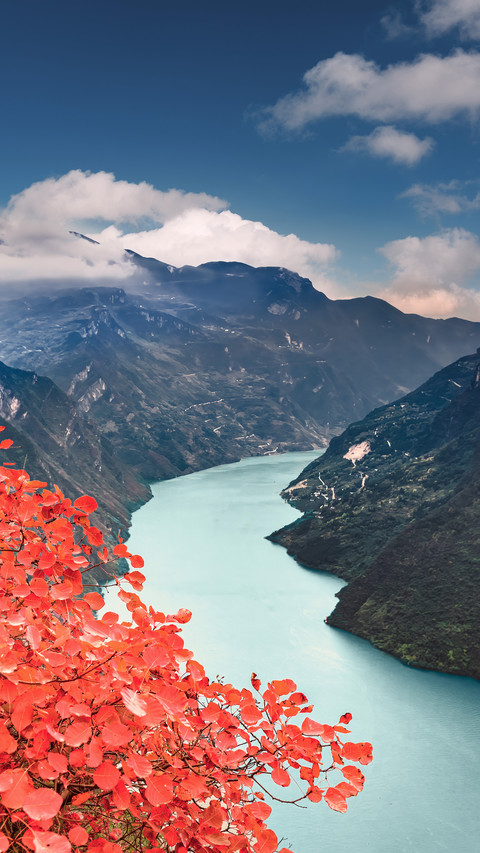 Take a look at the beautiful scenery of Wushan 18 preview