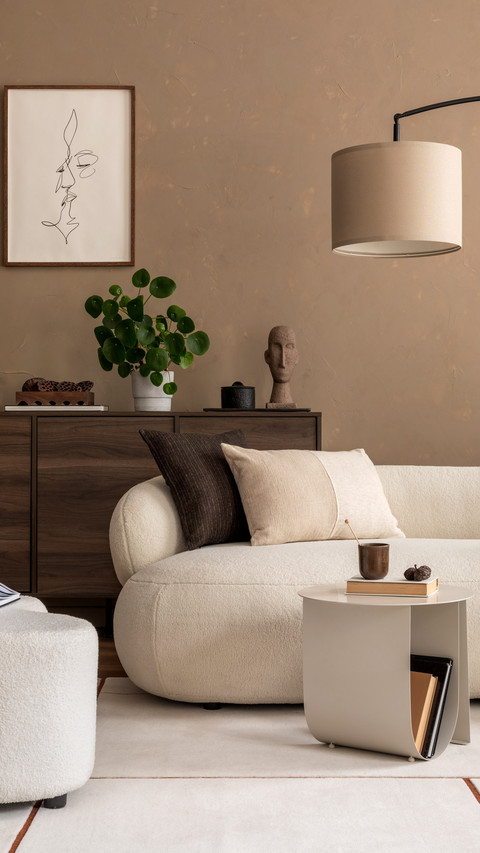 Featuring minimalist decor preview