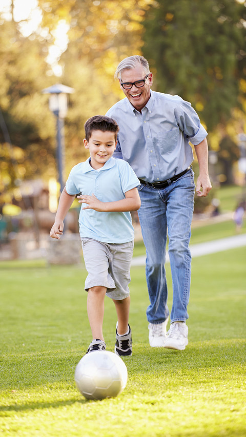 Play Football with Grandpa preview