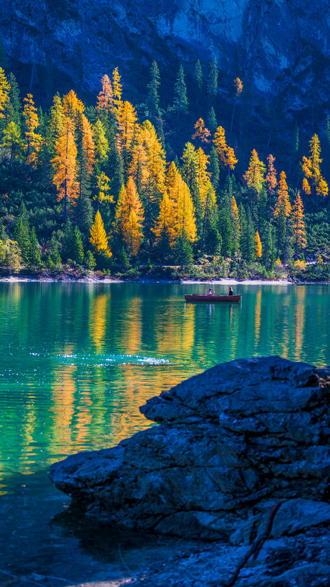 Lake in autumn preview