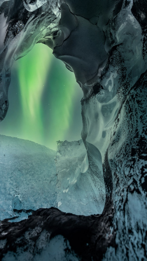 High view of Icelandic frozen lake preview