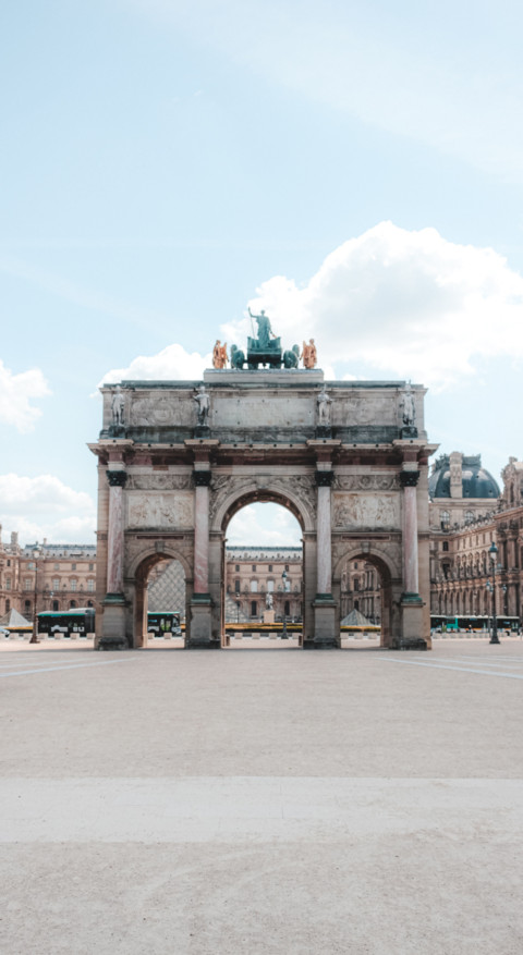 Paris (42) preview