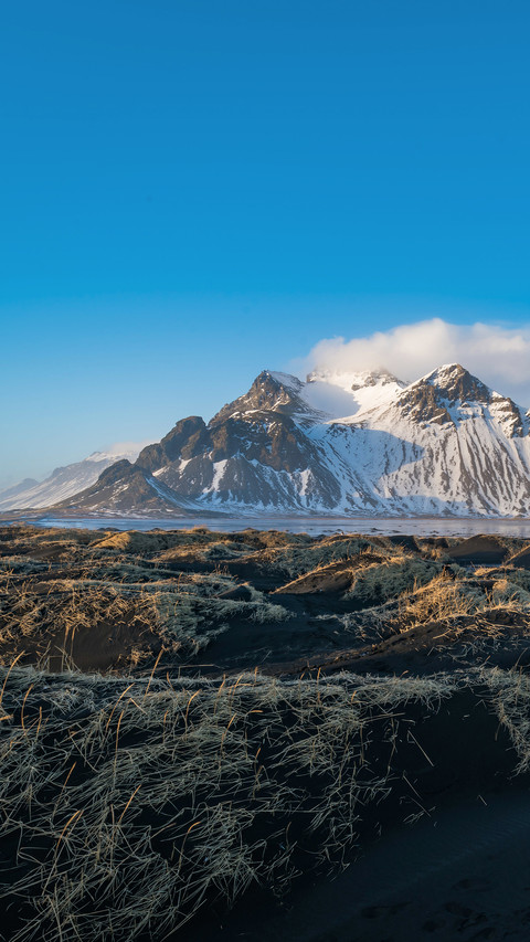 Iceland Bat Mountain Winter Dusk preview