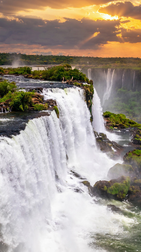 The widest waterfall in the world preview