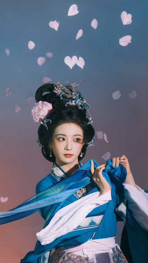 张雅钦神女爱世人 preview