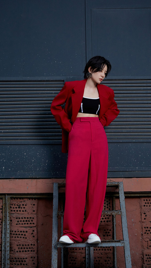 李斯丹妮 不拘一格 preview