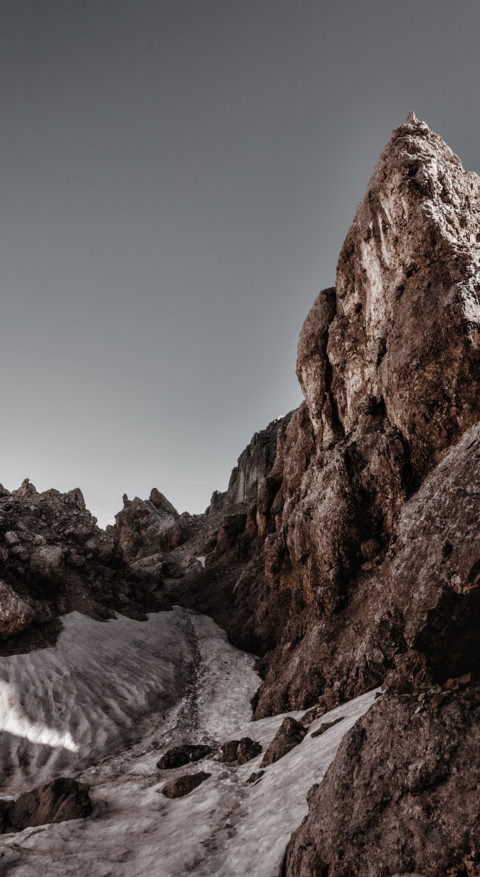 Hill Top (24) preview