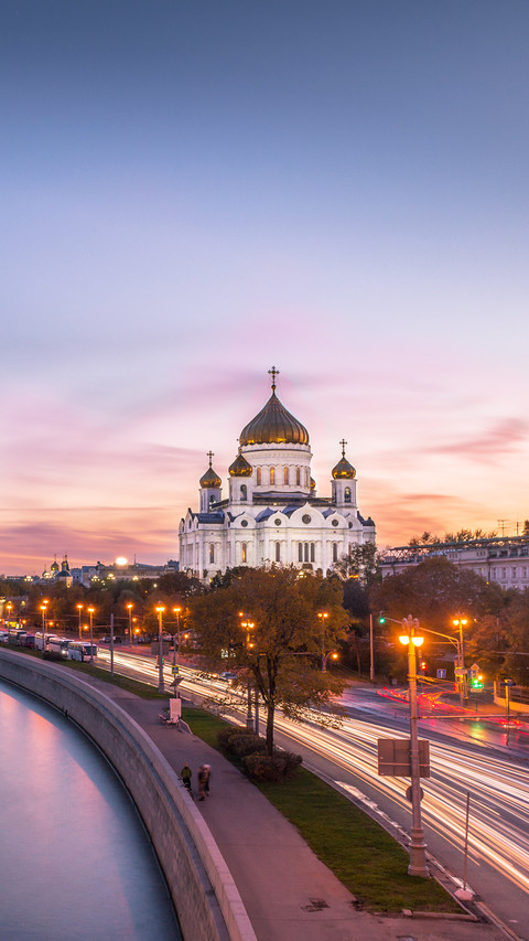 Cathedral of Christ the Savior, Patriarshy Bridge preview