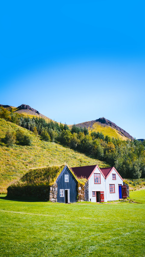 Iceland Cabin preview