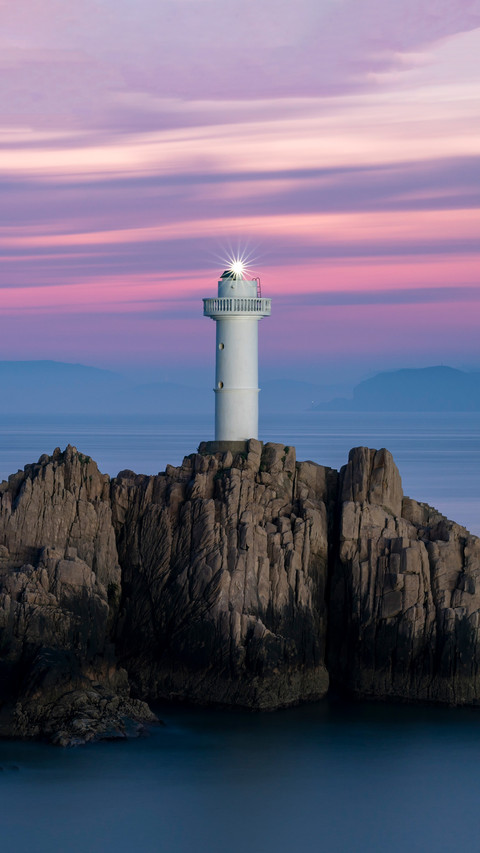 The dazzling pearl on the east sea preview