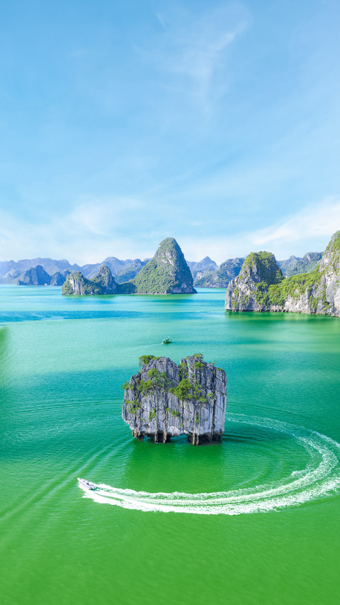 Ha Long Bay - Viet Nam preview