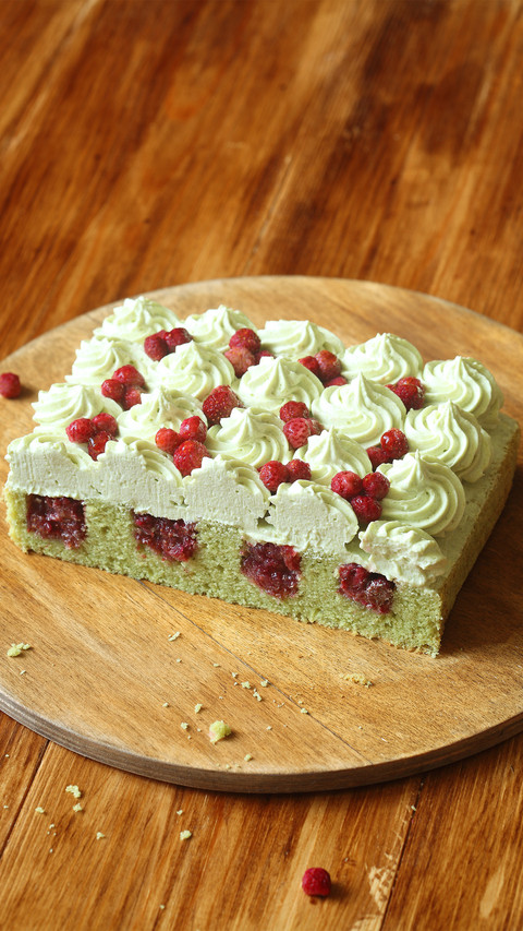 Matcha cake preview