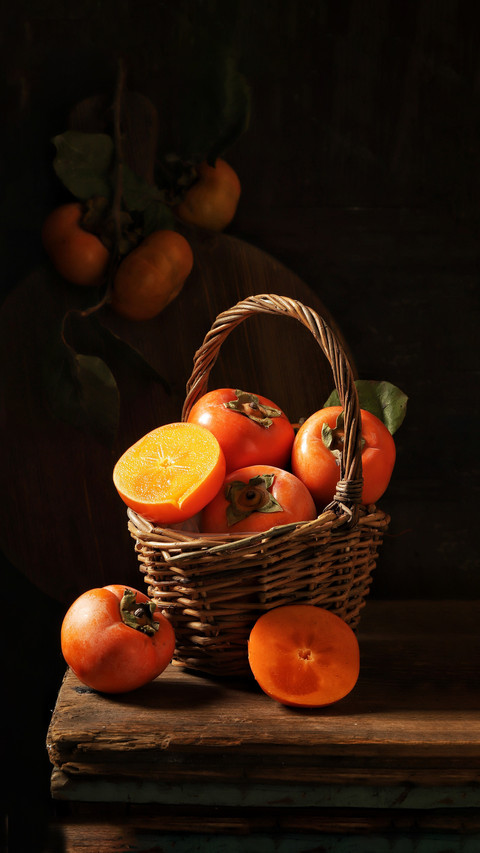 Its time to eat persimmons preview