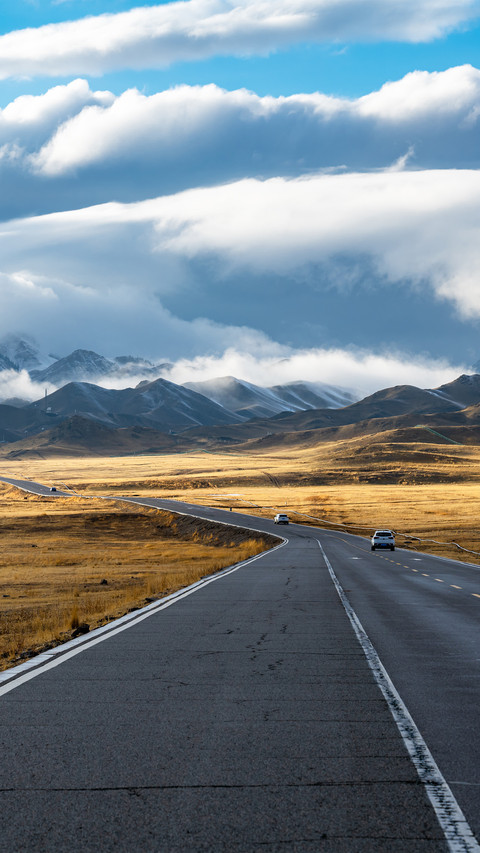 The road around sayram lake preview